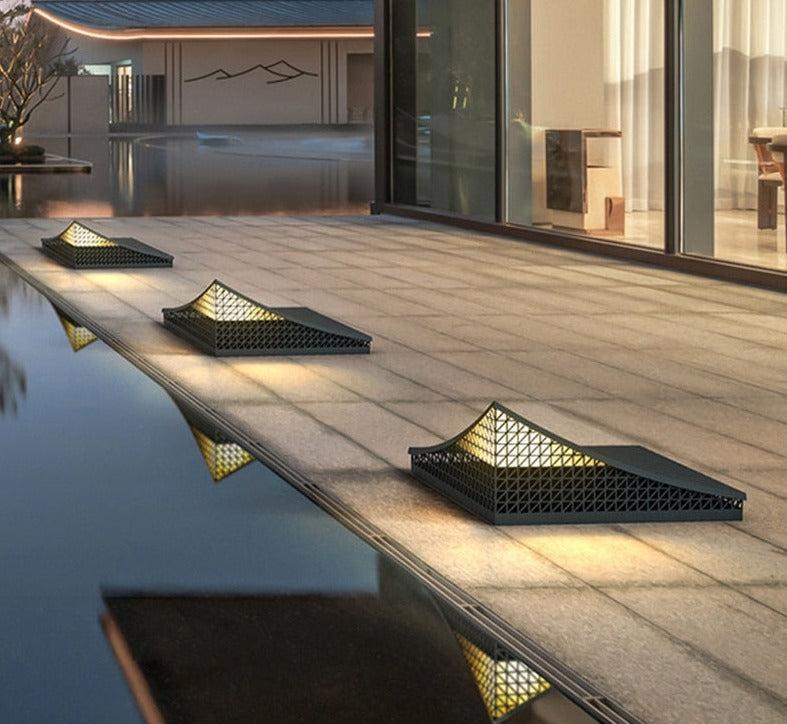 Modern Semi-Pyramid Solar Lights Outdoor With Intelligent Sensor And Ip65 Waterproof