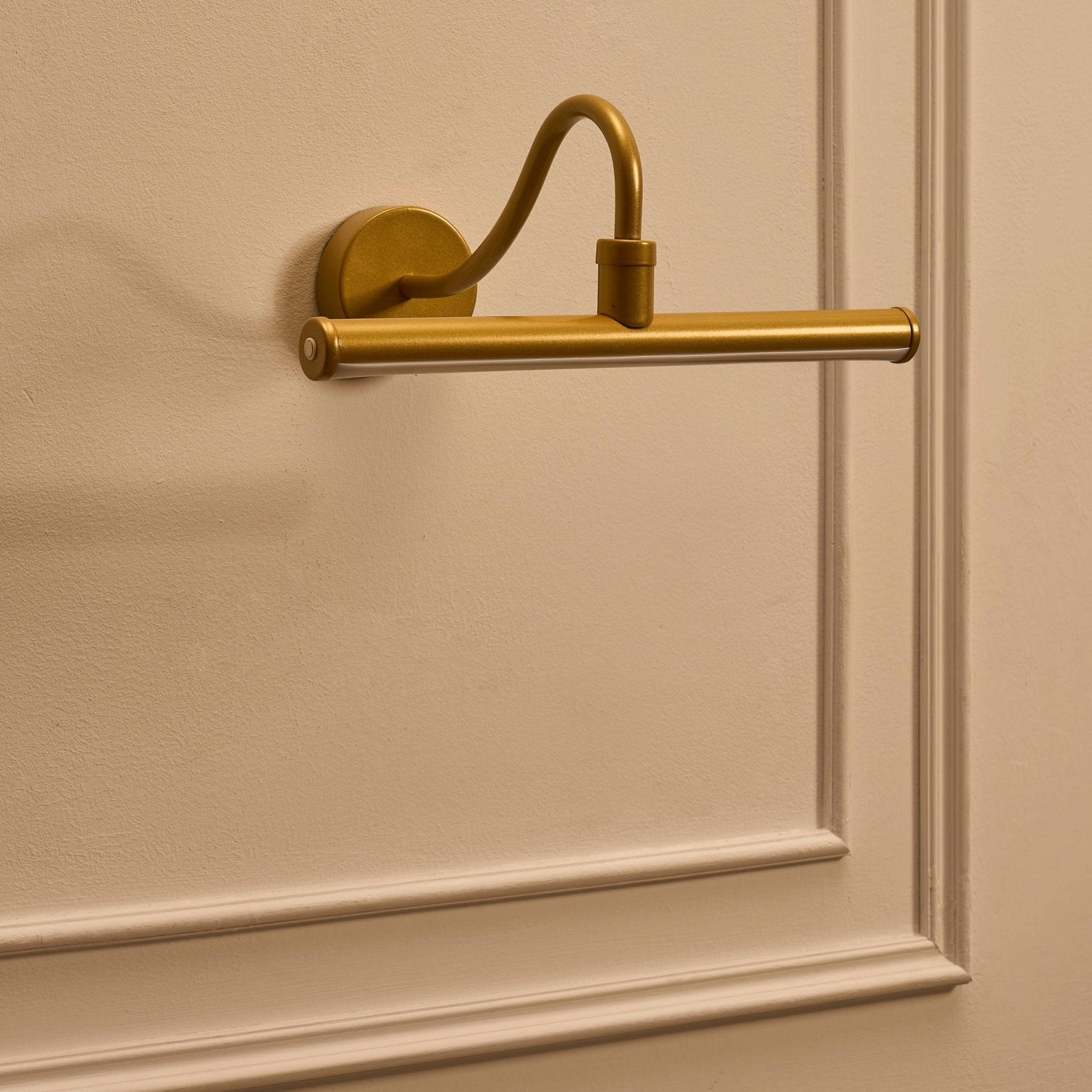 Led Wall Light Rechargeable Gold - Stylish And Modern Design For Any Room - Martlaz