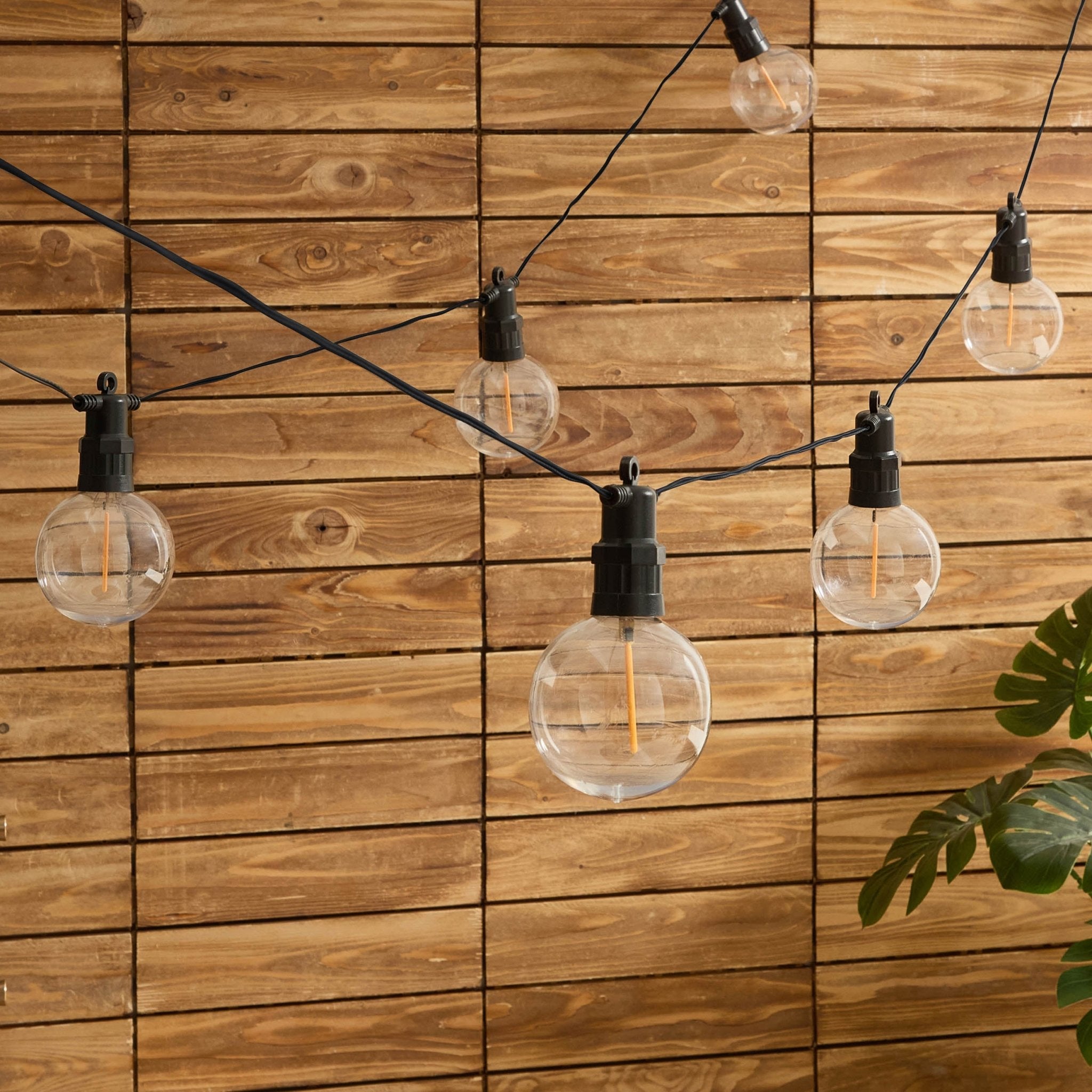 10 Indoor/Outdoor Festoon String Lights (Mains Powered) - White