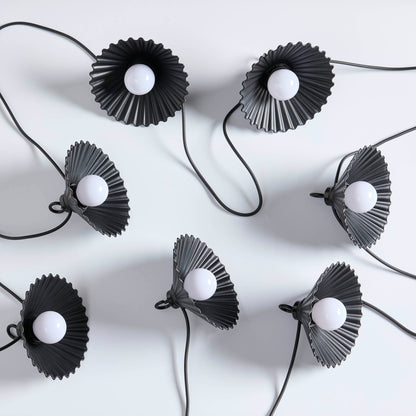 10 Indoor/Outdoor Flower String Lights (Mains Powered) - White