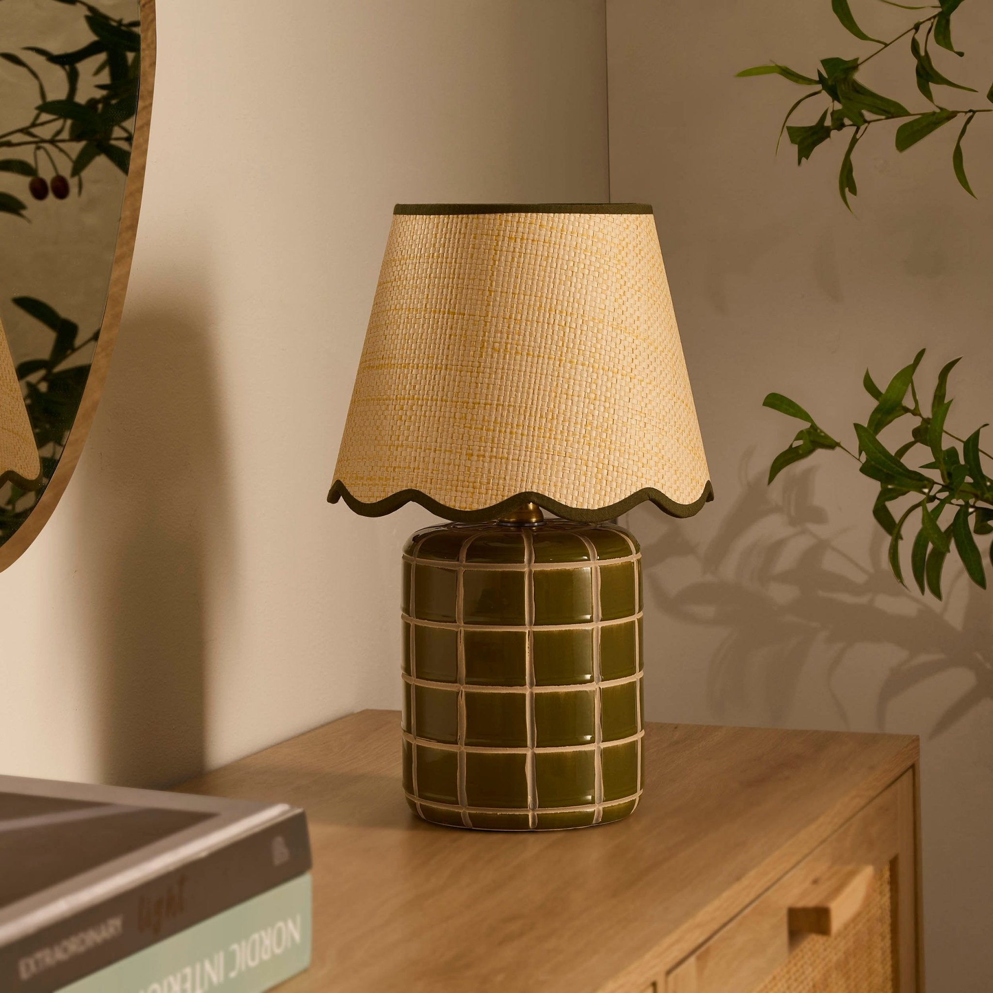 Vivienne Carved Ceramic Table Lamp - Green